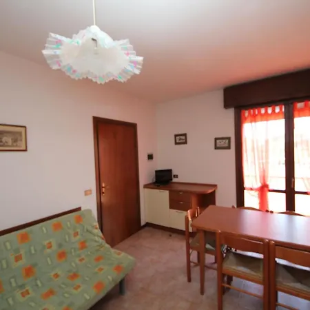 Cozy Near The In Apartment Rosolina Mare