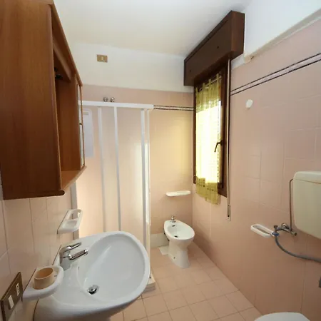 Cozy Near The In * Rosolina Mare